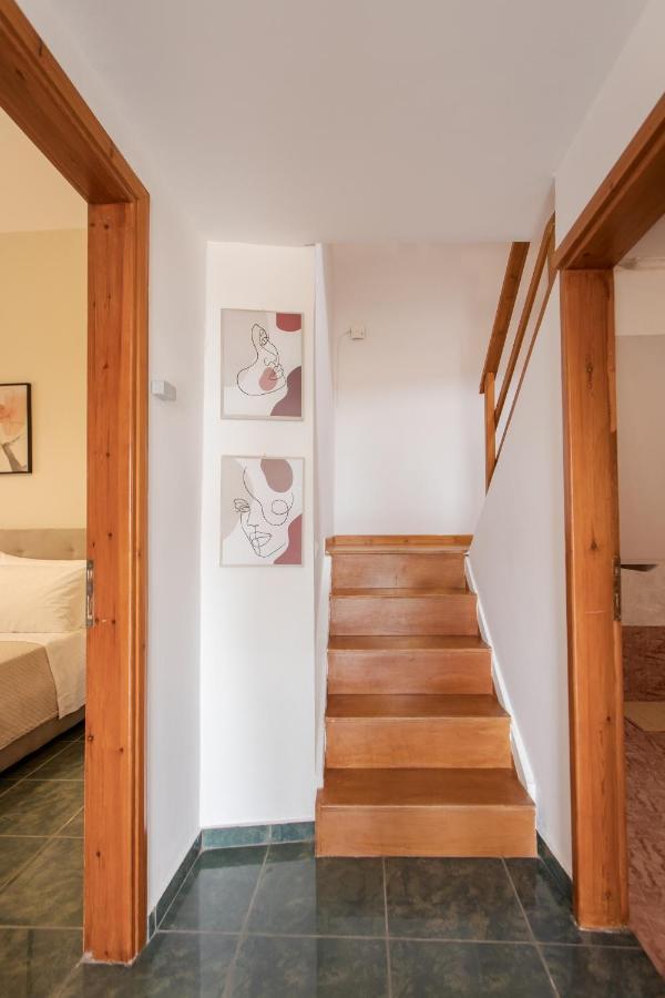 Themis City Apartment Kíszamosz Kültér fotó
